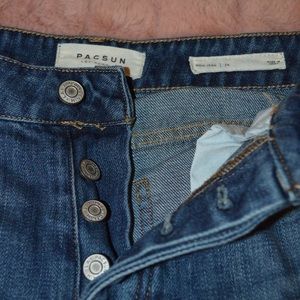 PacSun Cropped Mom Jeans